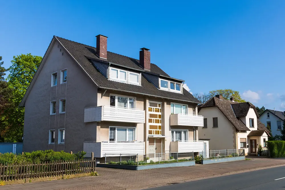 Referenzobjekt Mehrfamilienhaus in Ingelheim mit saniertem Dach und neuer Heizung